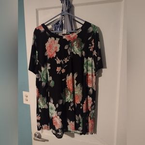 Plus size boutique tops